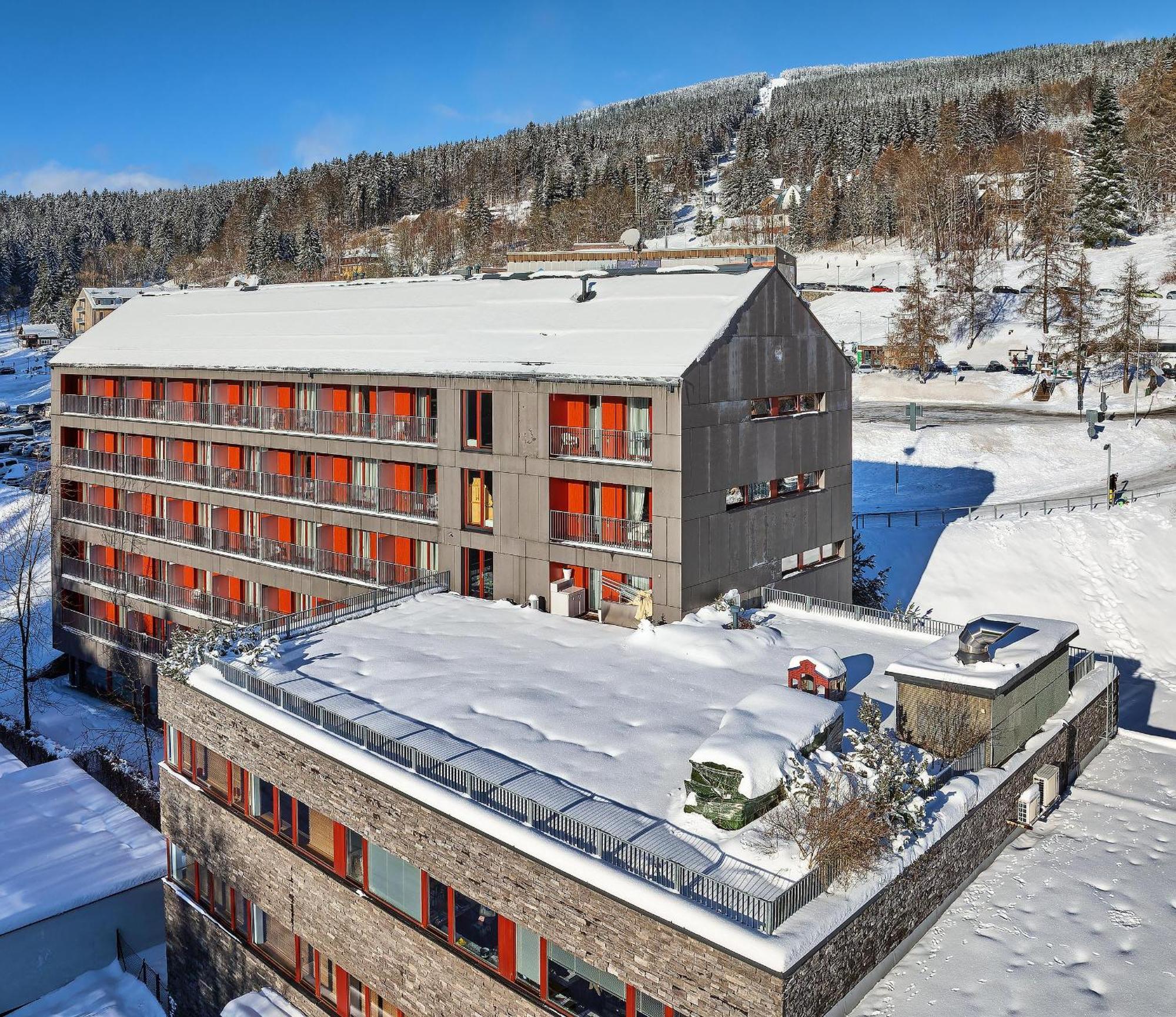 Omnia Hotel Relax & Wellness Janské Lázně Eksteriør billede